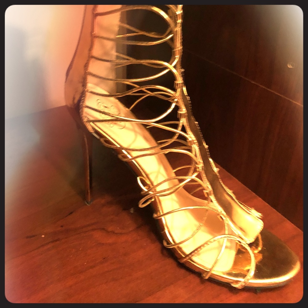 Gold dance shoes, again comfortable stylish